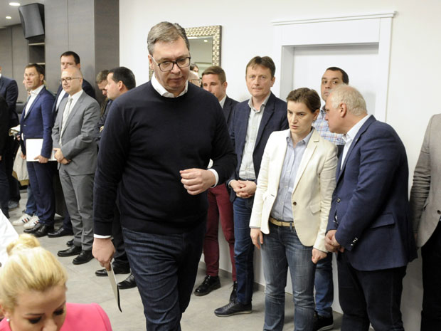 НОВОСТИ ОТКРИВАЈУ: Ванредни избори 23. или 30. јуна